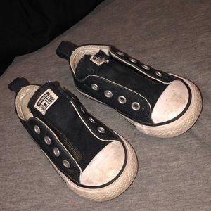 Converse shoes size 6 kids